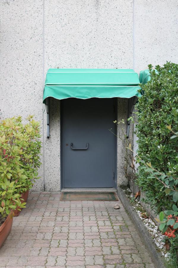 Sleep Inn Assago With Balcony - 8 Экстерьер фото